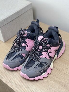 Balenciaga Women's Chunky Sneakers - Pink & Gray